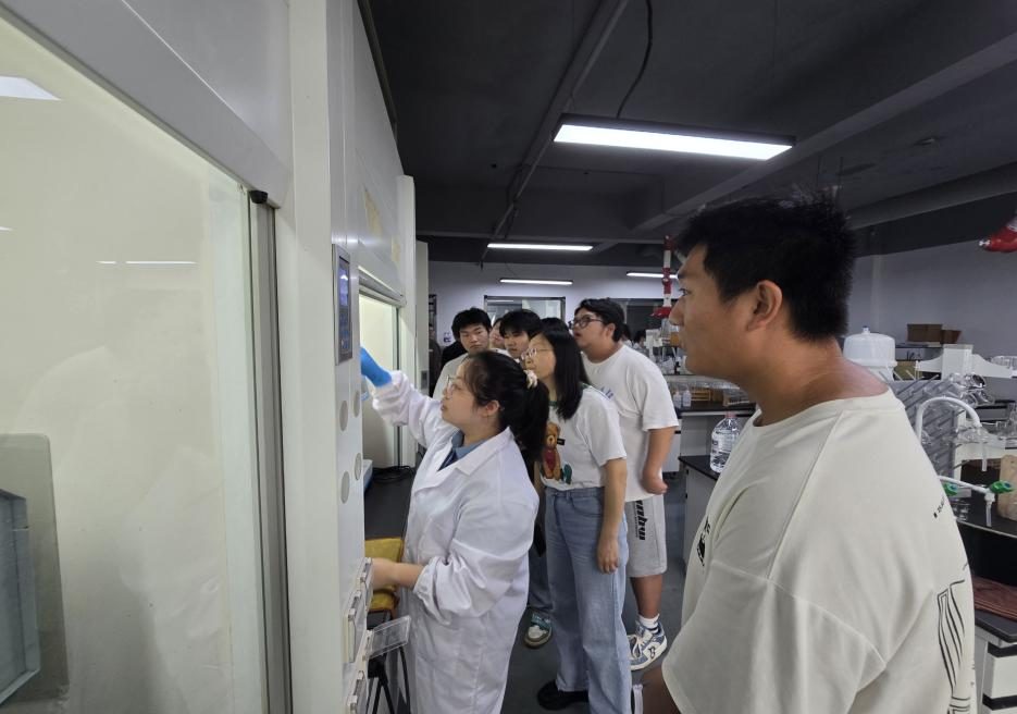 1749780310976821.png 1749780310976821.png